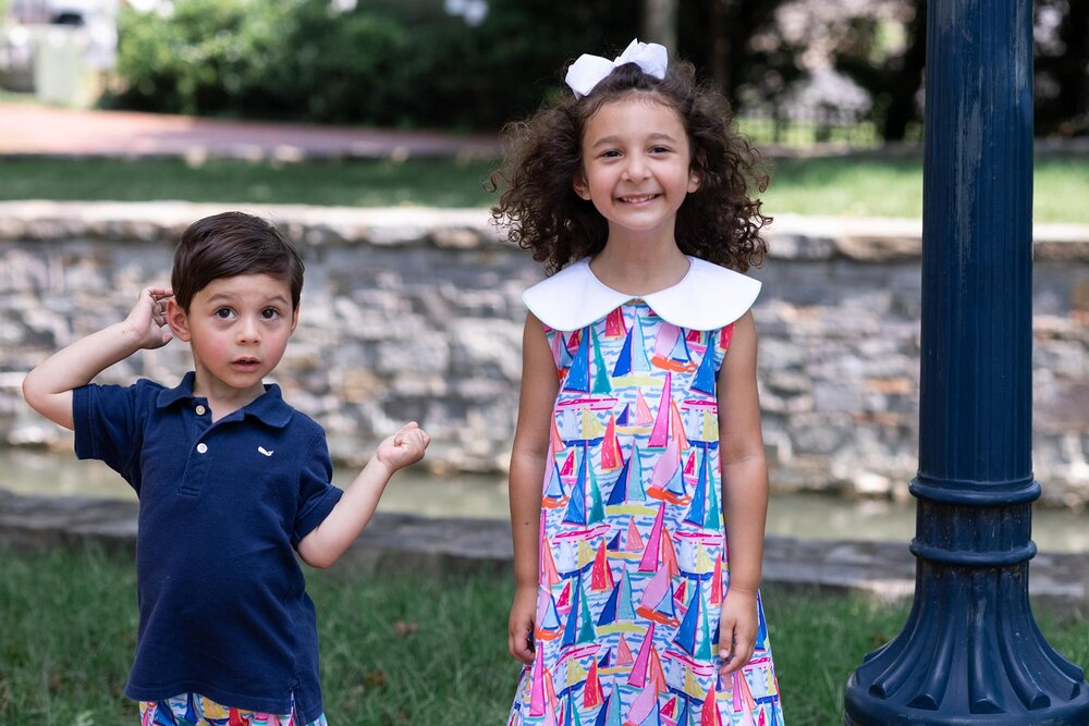 Wendy Zook photographs downtown Frederick MD family portraits
