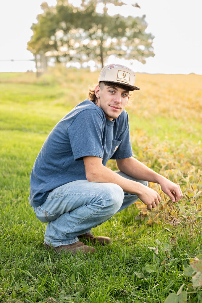 Relaxed senior photos celebrating individuality